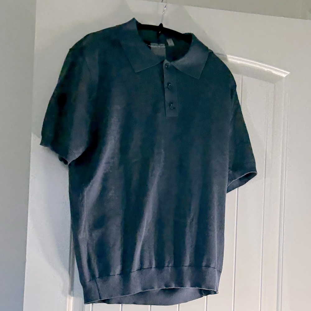 Tahari Gray Polo Shirt Classic Knit Design